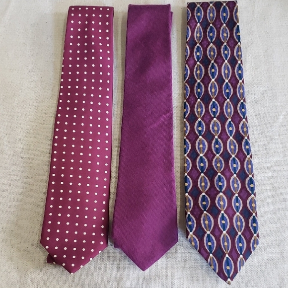 Silk Ties Lot Of 3 Purple Mens Vintage Suiting Mario Valentino Brixton Ltd C&B